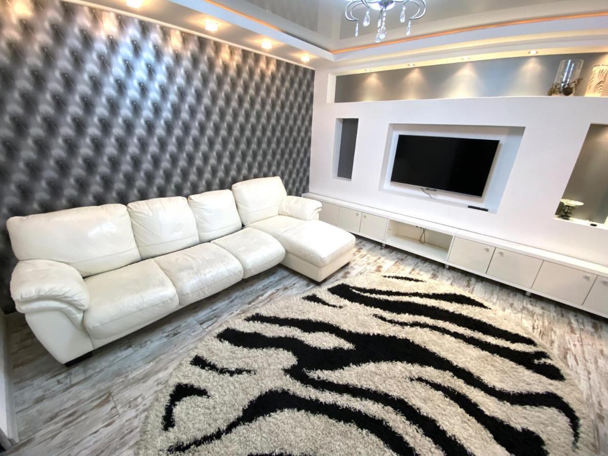 Bright Luxury Apartment Near Center Chişinau Exteriör bild